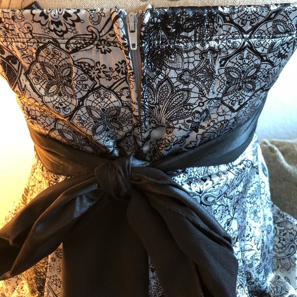 4[Ruby Rox] New! Formal ruffle shiny party dress - Picture 4 of 8